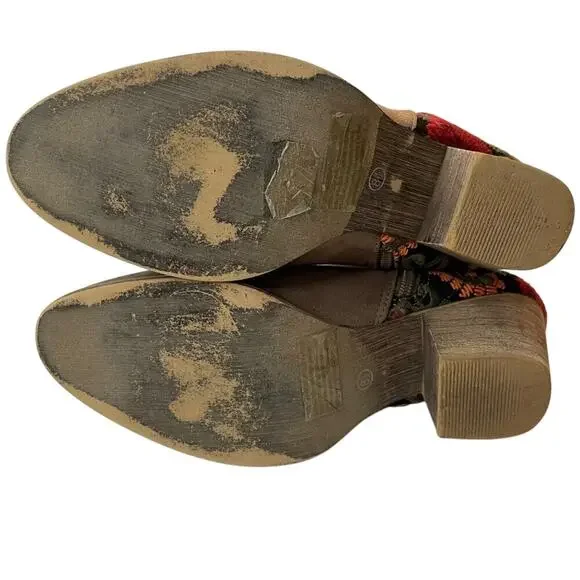 Tiara Mika-05 Floral & Paisley Embroidered Ankle Boots Size 8.5 - Picture 9 of 10